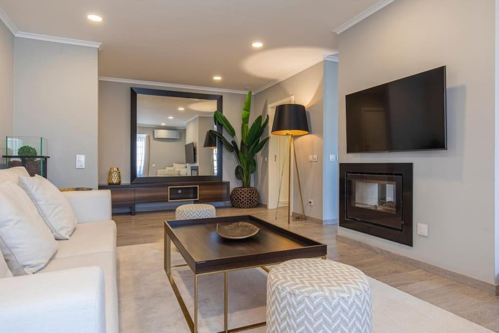 Seaview Luxury Apartment Віавіа Zewnętrze zdjęcie