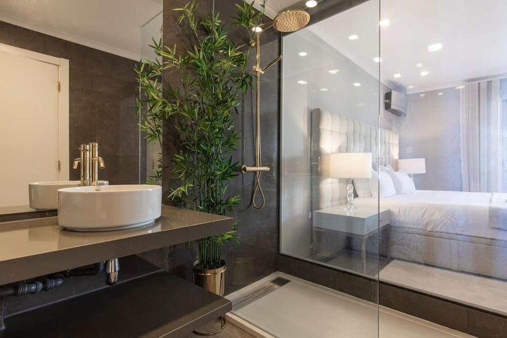 Seaview Luxury Apartment Віавіа Zewnętrze zdjęcie